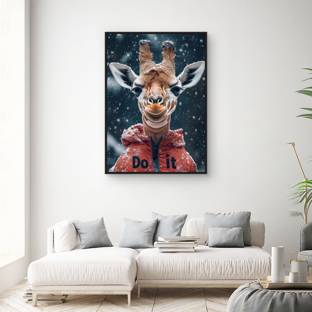Toile "Girafe enneigée comique"