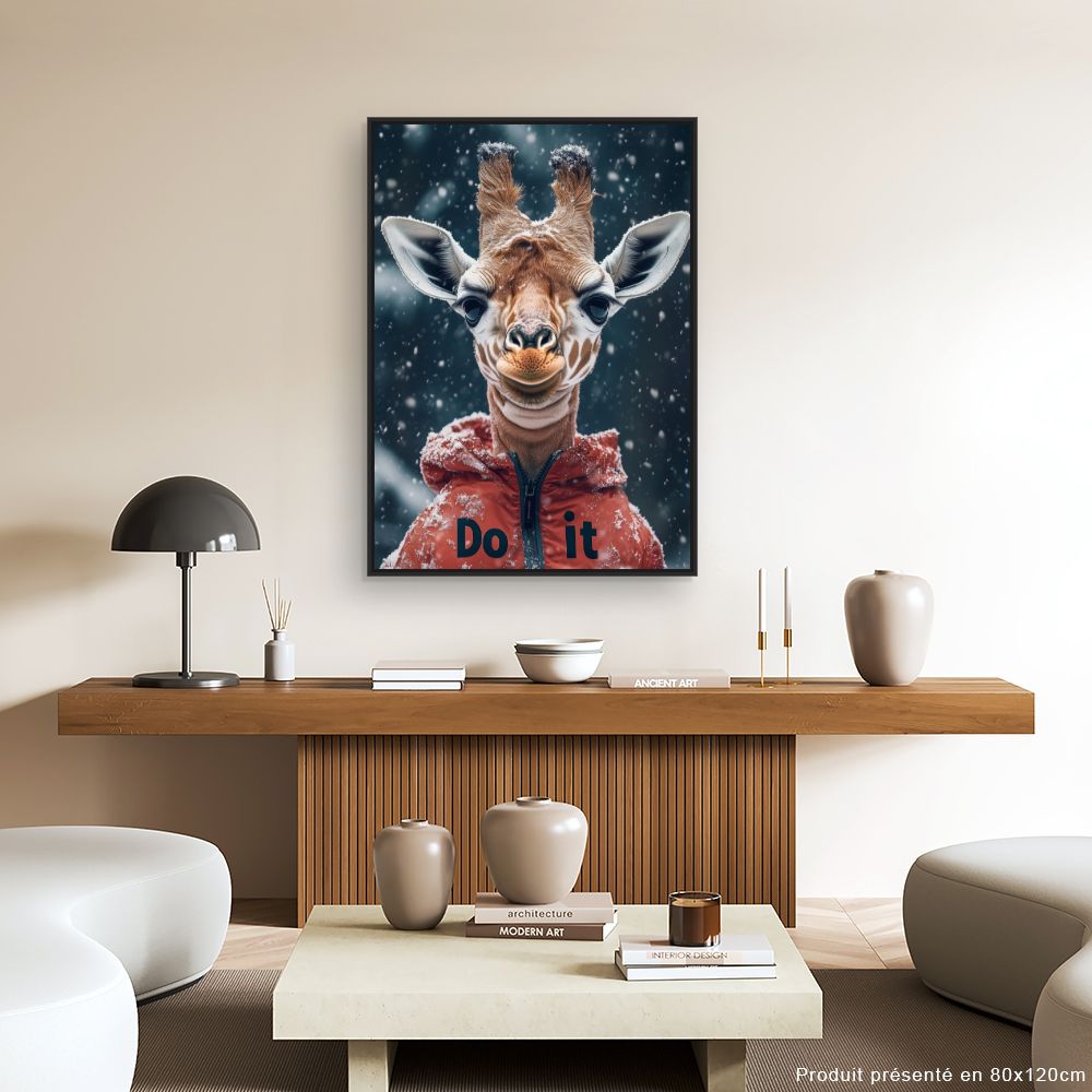 Toile "Girafe enneigée comique"